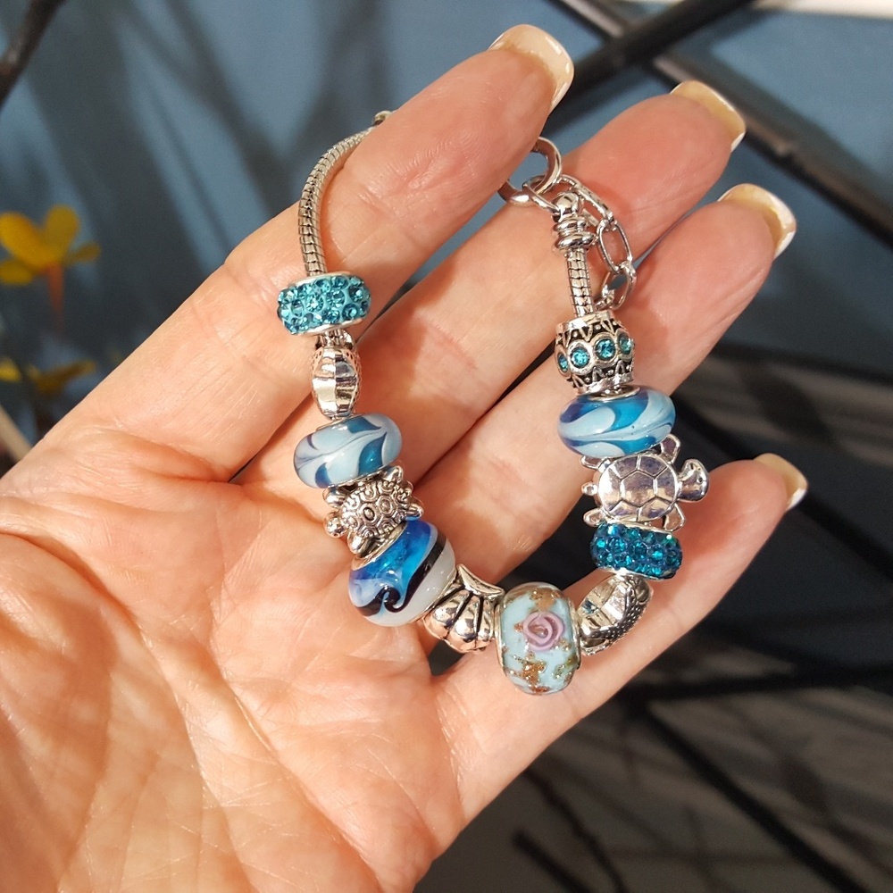 Seashore Themed Charm Bracelet - Picture 3 of 7
